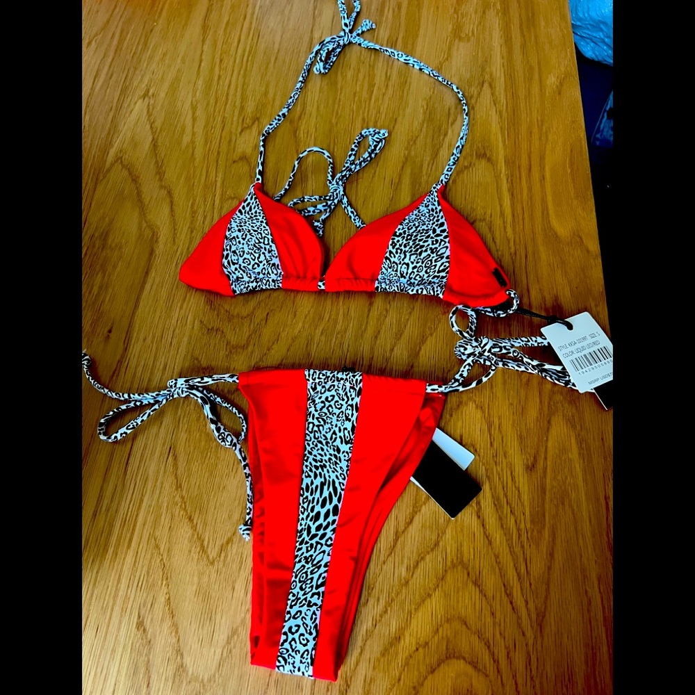 2 pc swimsuit